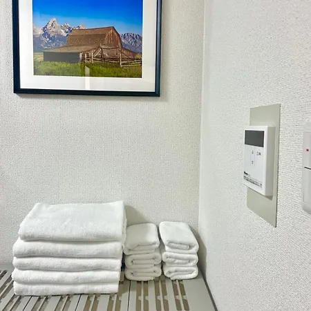 嵐 難波西 民宿 Bed And Breakfast Osaka Exterior photo