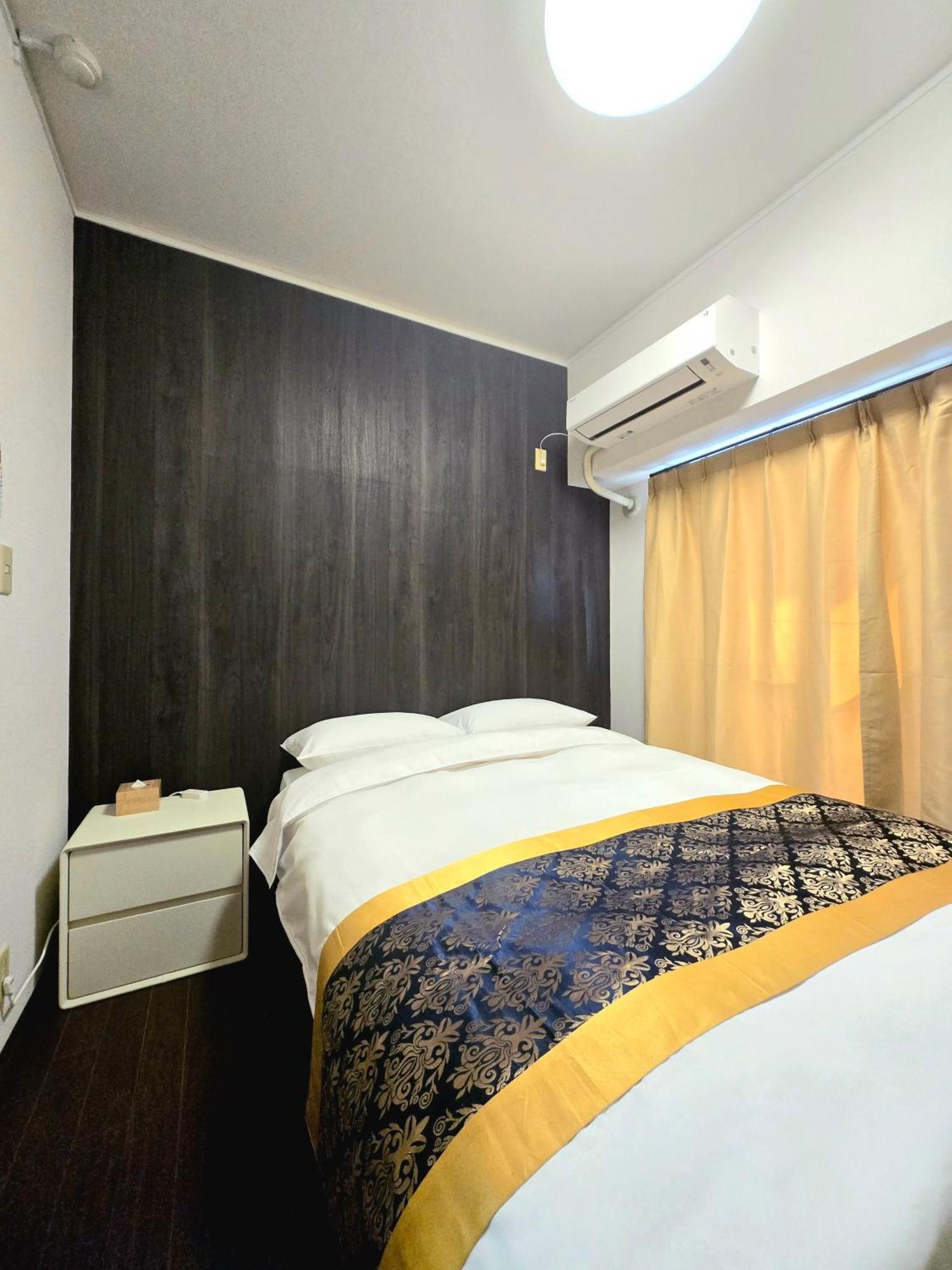 Apartment 嵐 難波西